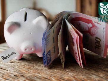 Los beneficiarios de la Pensión IMSS podrán consultar el saldo de su cuenta, realizar compras con su tarjeta de débito o efectuar transferencias mediante su banca móvil, una vez que el recurso haya sido reflejado por su institución financiera. ESPECIAL / CANVA