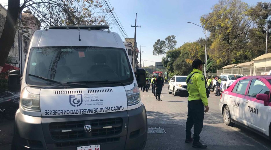 Un camión tipo torton se quedó sin frenos en la Calzada Ermita Iztapalapa, CDMX. SUN/ARCHIVO