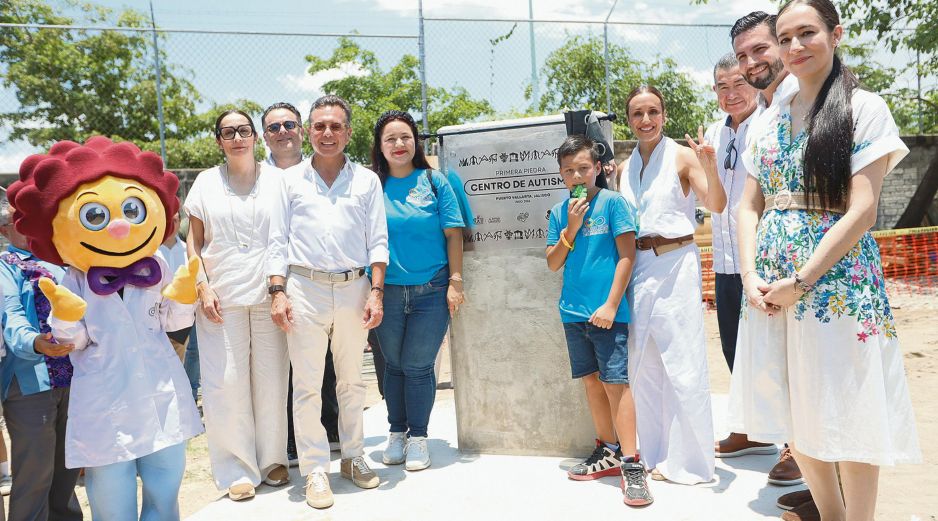 El evento fue encabezado por la presidenta del DIF Jalisco, Maye Villa, y el gobernador del Estado, Pablo Lemus. ESPECIAL