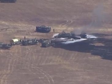 Foto tomada de video suministrado por KGTV muestra el lugar donde se estrelló un avión militar F-35 cerca de la Base Miramar en San Diego, el 31 de julio del 2026. KGTV/ AP