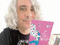 “Chascas”. El escritor apuesta por historias infantiles que aborden realidades familiares contemporáneas. CORTESÍA