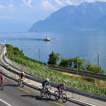 La primera etapa del Tour de Francia Femenil se disputó hoy sábado 1 de agosto con un recorrido de 138 kilómetros, con salida y meta en Lausanne, Suiza. AFP / N. Tucat