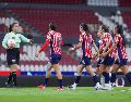 Chivas presume un amplio dominio con 11 victorias, seis empates y apenas una derrota. IMAGO7/ARCHIVO
