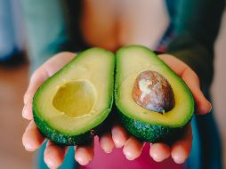 Expertos en nutrición revelan los sorprendentes efectos de cenar aguacate. ESPECIAL/PIXABAY
