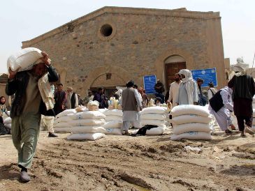 Desde finales de marzo los desastres naturales han dejado al menos 351 muertos, 436 heridos y más de 24 mil  familias afectadas en todo el país. EFE/ ARCHIVO