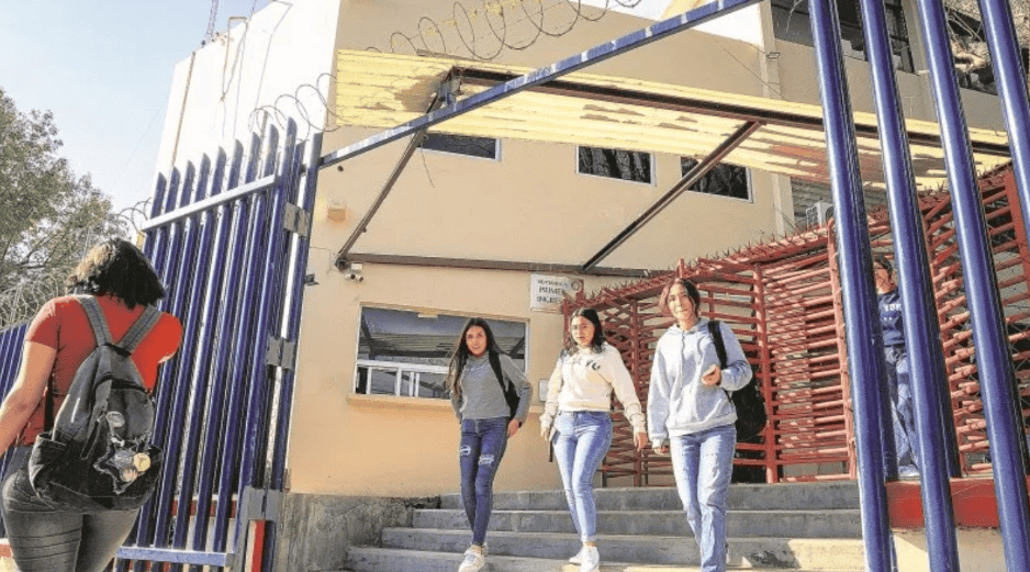 la Universidad de Guadalajara se prepara para recibir a miles de estudiantes en sus preparatorias y centros universitarios distribuidos en todo Jalisco. EL INFORMADOR / ARCHIVO