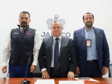 Juan Pablo Dávalos, jefe de Procesos de la Procuraduría Social, explicó que el proyecto busca ofrecer una perspectiva humanitaria y de género, por lo que se han privilegiado casos en los cuales las mujeres ya pueden acceder este beneficio. CORTESÍA