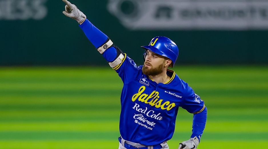 Jared Walsh pegó dos jonrones en el partido, el último en la décima baja. CORTESÍA/Charros de Jalisco