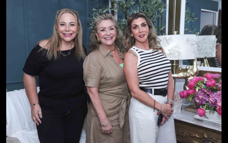 Mariana Béjar, Patricia Barba y Claudia Díaz. GENTE BIEN JALISCO / Revista del 7 de agosto 2026