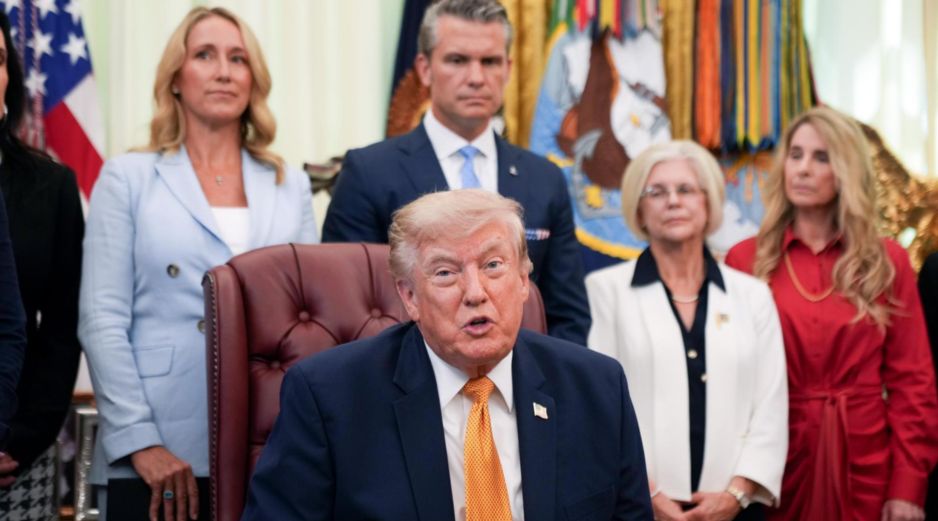 El presunto desencuentro entre Trump, y su secretario de Defensa, Pete Hegseth, nunca ocurrió, aseguró la Casa Blanca. EFE/A. Robbert