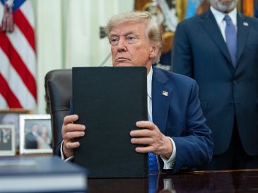 Trump insistió en que las reservas de municiones están al tope, pero las dudas permanecen. EFE/A. Schwartz