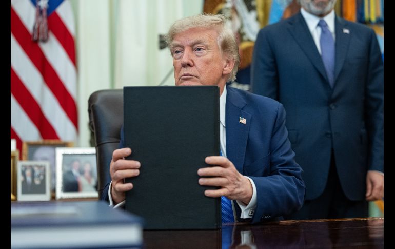 Trump insistió en que las reservas de municiones están al tope, pero las dudas permanecen. EFE/A. Schwartz