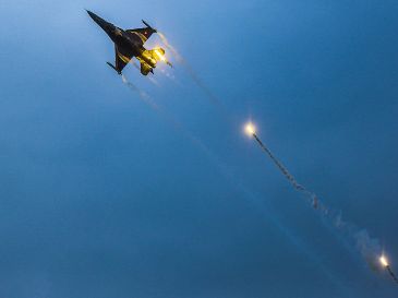 Trump aceptó que hay escasez de algunos tipos de armamento, pero aseguró que hay suficiente arsenal para la guerra en Irán. ESPECIAL/PEXELS