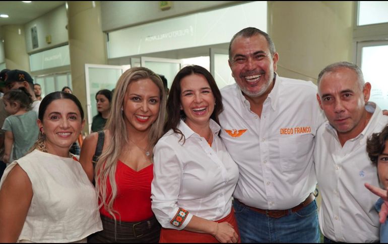 Mirza Flores, coordinadora de Movimiento Ciudadano en Jalisco, estuvo presente en el evento depresentación en Puerto Vallarta. ESPECIAL / Movimiento Ciudadano