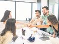 Determinan cómo se trabaja en equipo, cómo se resuelven problemas imprevistos y cómo se lidera a otros. ESPECIAL
