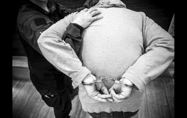El operativo dejó tres detenidos, entre ellos un carabinero, y 400 kilos de cocaína incautados en el Puerto de San Antonio. ESPECIAL/PEXELS