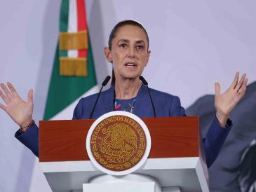 Sheinbaum aseveró que la gente ya no cree en el PRI en México, por lo que no hay posibilidades de que le crean a "Alito" Moreno en otras partes del mundo. SUN / F. Rojas