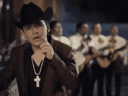 La canción resulta cercana para quienes han atravesado una separación en la que los sentimientos no desaparecieron al mismo tiempo que la relación. YOUTUBE / @Christian Nodal
