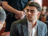 LUIGI MANGIONE. Sus cargos federales no tienen la opción de libertad condicional, mientras que su cargo estatal de asesinato puede llevar a una sentencia de veinticinco años a cadena perpetua. AP / D. Dee Delgado