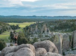 Foto del Valle de los Monjes, un atractivo natural e imponente paraje con formaciones rocosas gigantes de hasta 60 metros de altura. ESPECIAL