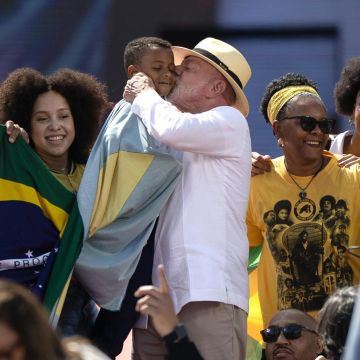 Da Silva cuestionó a los gobiernos conservadores anteriores, como el de Jair Bolsonaro, por dejar de invertir en educación, salud y seguridad. EFE / I. Fontana