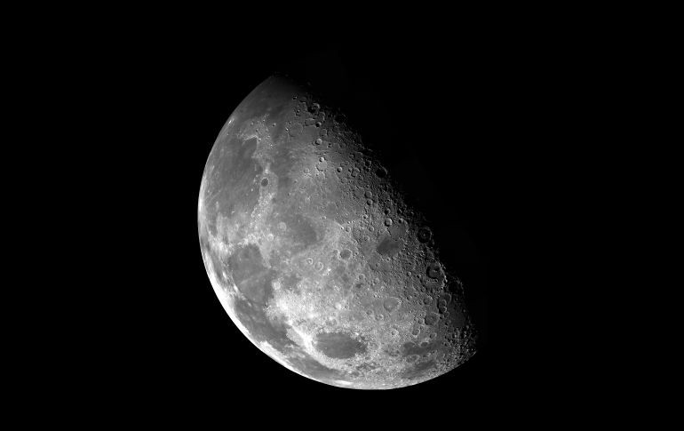 El orbitador lunar Danuri de Corea del Sur fue el primera en llegar a la zona para transmitir fotos. UNSPLASH
