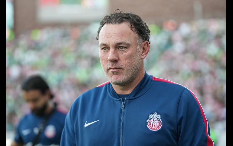Gabriel Milito alcanza 50 partidos con Chivas y presume dominio perfecto ante América y Atlas, aunque mantiene una deuda en Liguilla. IMAGO7.