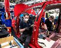La industria automotriz es uno de los motores económicos del país, aunque enfrenta un escenario de elevada incertidumbre. ESPECIAL