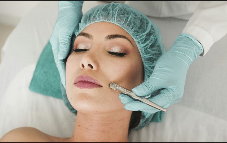 La medicina cosmética brinda opciones seguras, desde toxina botulínica hasta cirugías corporales.  UNSPLASH / K. Ruíz