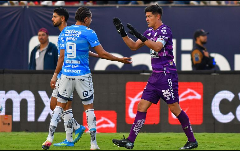 Carlos Moreno se suma a la selecta lista de porteros goleadores que han dejado huella en la historia de la Liga MX. IMAGO7.
