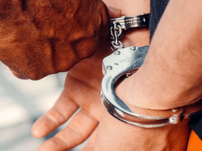 El exdirector del deporte en Guasave, Ricardo Verduzco Bernal, vinculado a la administración de Rubén Rocha, fue arrestado en Utah con más de 11 kilos de fentanilo. ESPECIAL/PEXELS