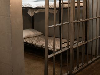 De acuerdo con la Fiscalía, los operativos surgieron a raíz de investigaciones sobre clubes nocturnos no autorizados en Charleston. ESPECIAL/PEXELS