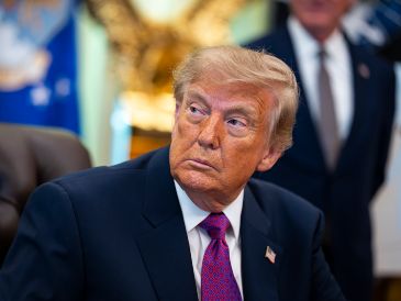 Trump ha tomado otras decisiones que limitan en general la inmigración. EFE / A. DRAGO