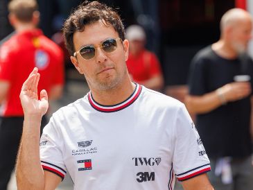 El considerado como el mejor piloto mexicano de la historia, Checo Pérez, mantiene intacta su ambición deportiva. EFE / ARCHIVO