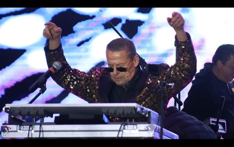 Alfredo Adame felicitó a Taina Pimentel, la ex de Lupillo Rivera, por tronar con él a tiempo. AFP/ARCHIVO
