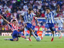 Chivas dejó escapar la victoria ante Pachuca y terminó empatando 1-1 en el Estadio Hidalgo, pese a adelantarse desde el tercer minuto con gol de Roberto Alvarado. IMAGO7.