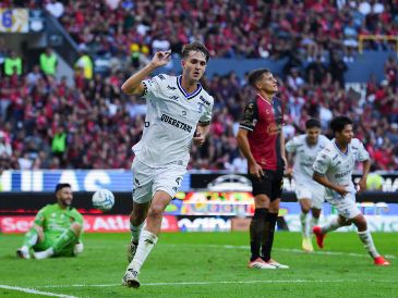 Los Gallos Blancos aprovecharon la superioridad numérica y los errores defensivos del Atlas para sentenciar un partido que exhibió las carencias del equipo de Hernán Crespo. IMAGO7.