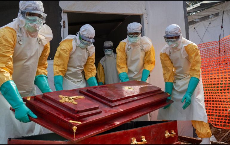 Las muertes comunitarias siguen creciendo y el viernes pasado pasaron de 24 a 41 los fallecidos en sus aldeas. EFE/ D. Dirole