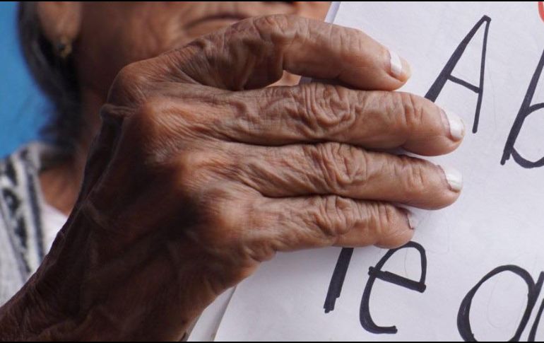 Esta es la relación entre el tipo de trabajo que se desempeña y la capacidad mental con la que se envejece. EL INFORMADOR / ARCHIVO