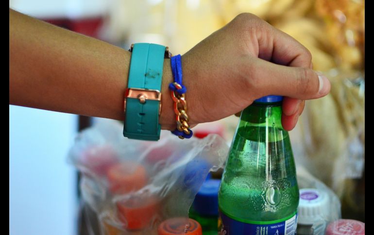 El ajuste en los impuestos a refrescos y alcohol, aseguran, se trata de una política de salud. EL INFORMADOR/ARCHIVO