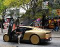 El Cybercab no tiene volante, pedal de freno ni espejos, lo que ya comenzó a acarrearle problemas sobre todo legislativos. AFP/R. SCHEMIDT