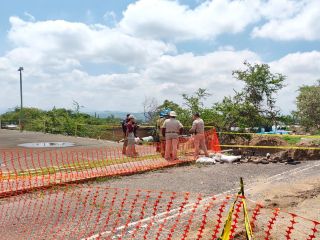 A la llegada de las unidades de emergencia, se detectó que en la obra no se contaba con las medidas de seguridad necesarias. ESPECIAL/Protección Civil y Bomberos de Tlaquepaque
