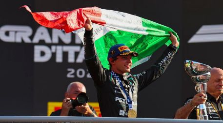 Antonelli amplió su liderato del Mundial con 267 puntos, seguido por Russell con 201 y Lewis Hamilton con 191. EFE / A. Szilagy