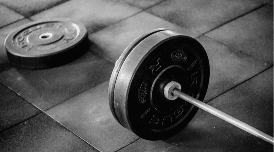 Flores levantó aproximadamente mil 126.6 libras, convirtiéndose en el nuevo campeón mundial de peso muerto bajo las reglas del strongman. ESPECIAL