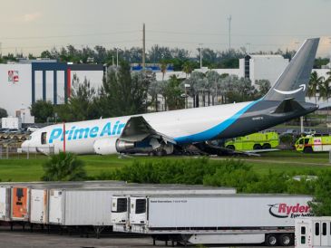 Las autoridades ya recuperaron la caja negra del avión. EFE / A. BOAL
