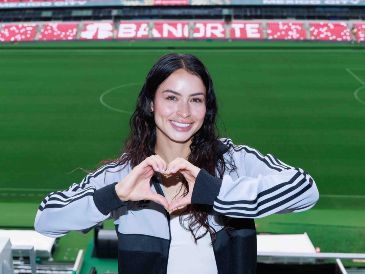 Scarlett Camberos afirmó este martes que la distinción cobra más valor para ella, aunque matizó que debe "seguir trabajando" para buscar más premios. SUN/F. ROJAS