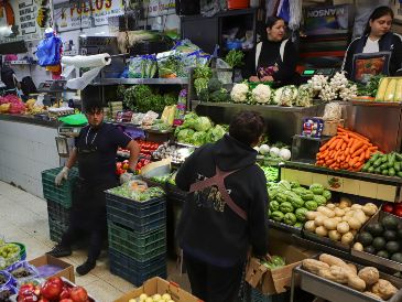 La canasta de consumo mínimo, que da seguimiento a 170 bienes y servicios, avanzó un 0.26 % mensual y aumentó un 2.97 % anual en agosto. EL INFORMADOR / ARCHIVO