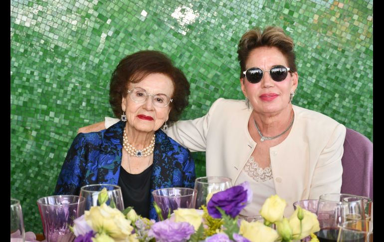 Susana Rodríguez y Dolores Hoyos. GENTE BIEN JALISCO / M. Rached