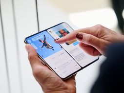 El iPhone Duo estará disponible en preventa el próximo 16 de octubre. EFE/S. OLSZEWSKI