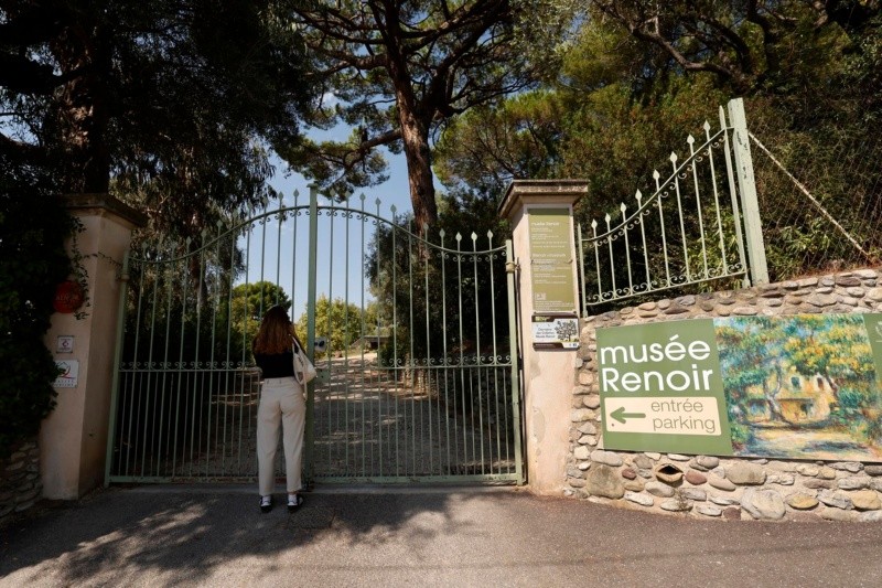 Dos obras fueron abandonadas mientras que las otras dos siguen desaparecidas. EFE / &nbsp;S. NOGIER